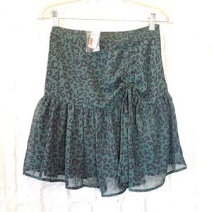 MOON RIVER Green Navy Leopard Mini Skirt